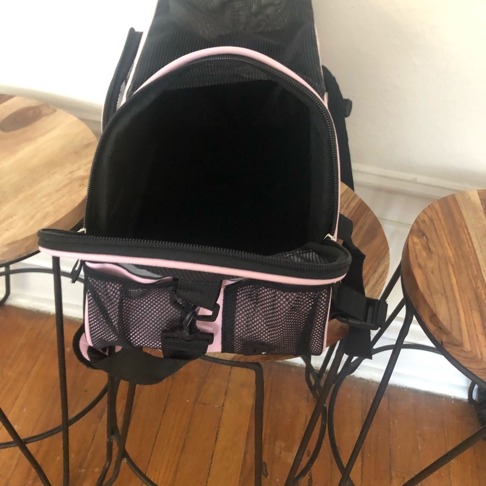Doggie Travel Bag - Picture 5 of 8